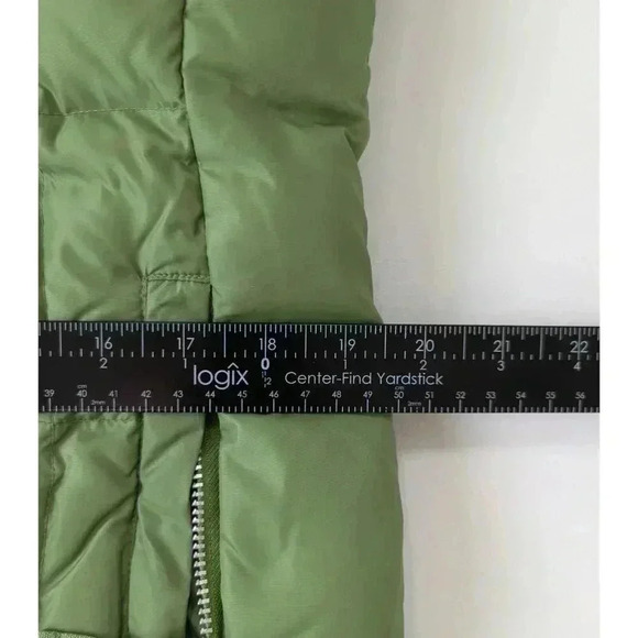 GAP Women’s Down Quilted Puffer Zip Up Vest Emerald Green Size M - Picture 8 of 10